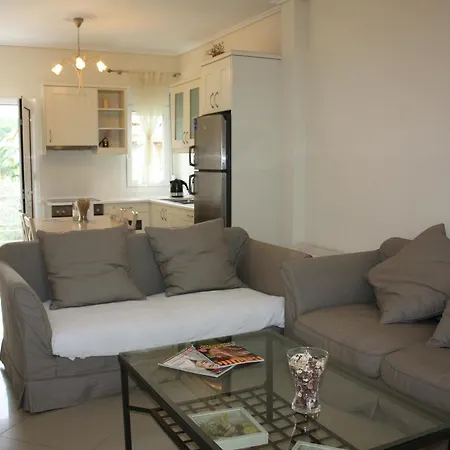 Dom wakacyjny Nereides Luxury Villas 4 *