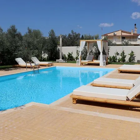 Nereides Luxury Villas 4